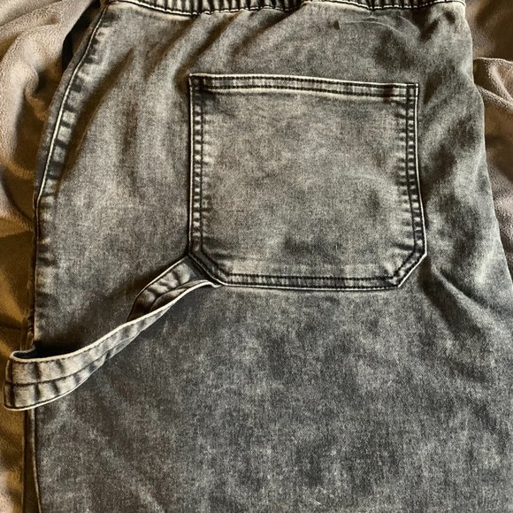 DC Jeans, black acid wash, size 2XL, lightly loved . Elastic ankle and waist - Picture 5 of 5